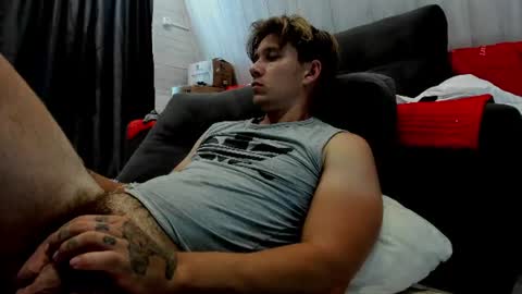 Snapshot of daniel_like chatting on 08/09/26, 01:16 Just Ben online show from 08/09/26, 01:16