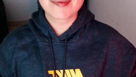 daniel_ruis16 online show from 12/23/24, 02:39