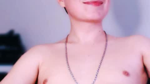 daniel_ruis16 online show from 03/10/25, 02:39