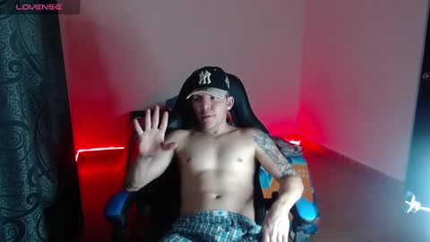 Daniel online show from 02/11/25, 04:33