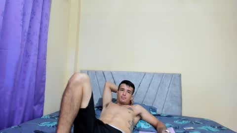 daniel_velez26 online show from 11/07/25, 07:14