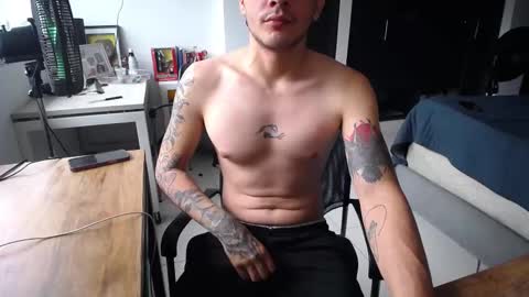 daniel_velez26 online show from 03/27/26, 01:11