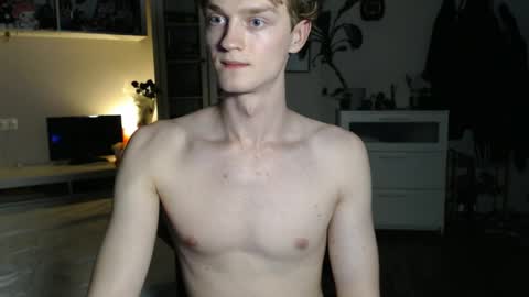 Snapshot of daniel_yumm chatting on 04/30/26, 08:57 Daniel online show from 04/30/26, 08:57
