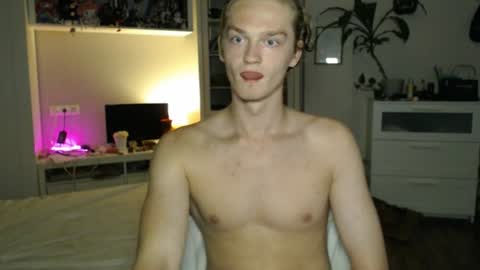 Snapshot of daniel_yumm chatting on 07/06/26, 08:44 Daniel online show from 07/06/26, 08:44