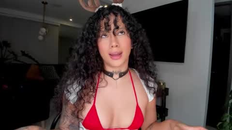 daniela_arenas online show from 11/28/25, 04:59