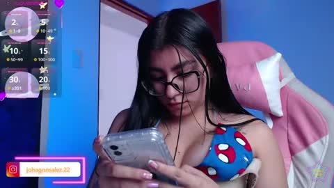 Snapshot of daniela_cute22 chatting on 06/09/26, 04:29 DANIELA online show from 06/09/26, 04:29
