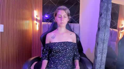 Daniela online show from 12/06/24, 05:55