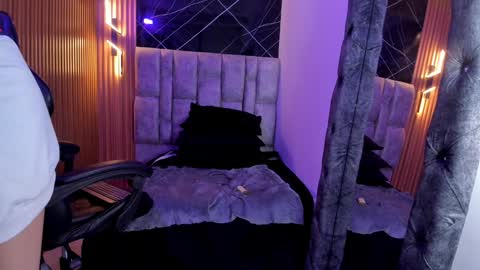 Daniela online show from 01/03/25, 06:03