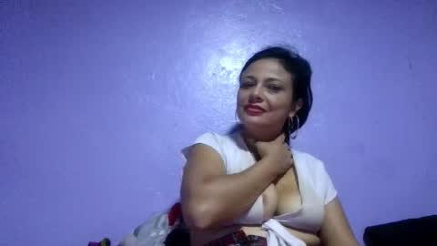 Snapshot of daniela_love1 chatting on 05/19/26, 01:56 daniela_love1 online show from 05/19/26, 01:56