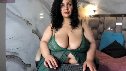 Daniela online show from 05/17/26, 11:01