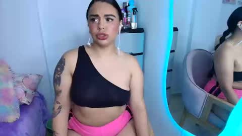 Snapshot of danielacortes03 chatting on 10/08/25, 08:17 I think I will close this page please leave me a message if you want to know about me online show from 10/08/25, 08:17