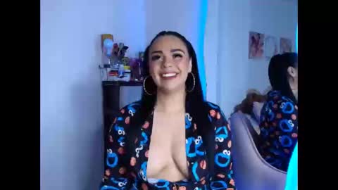 Snapshot of danielacortes03 chatting on 10/15/25, 06:41 I think I will close this page please leave me a message if you want to know about me online show from 10/15/25, 06:41