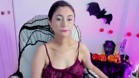 Daniela online show from 10/19/25, 06:03