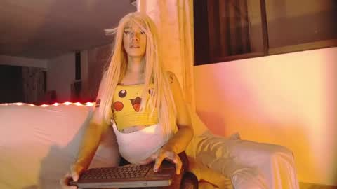 danielamay00 online show from 06/07/26, 08:07