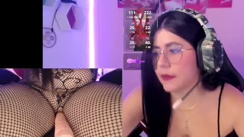 Snapshot of danielamendez__ chatting on 01/23/25, 01:35 Dani online show from 01/23/25, 01:35
