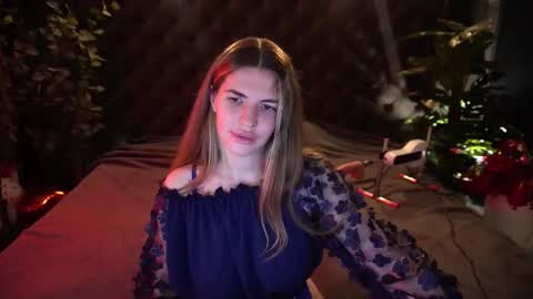 danielareign online show from 03/03/26, 01:50