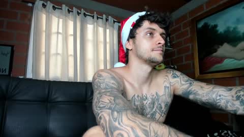 Snapshot of daniele_bunny chatting on 12/24/24, 05:55 Daniele Bunny online show from 12/24/24, 05:55