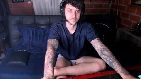 Snapshot of daniele_bunny chatting on 12/27/24, 05:37 Daniele Bunny online show from 12/27/24, 05:37