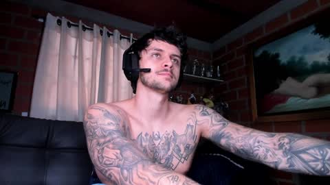 Snapshot of daniele_bunny chatting on 01/13/25, 05:55 Daniele Bunny online show from 01/13/25, 05:55