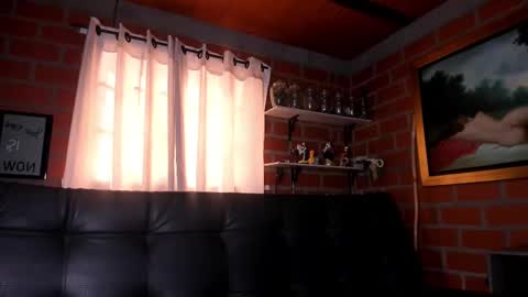 Snapshot of daniele_bunny chatting on 02/21/25, 08:16 Daniele Bunny online show from 02/21/25, 08:16