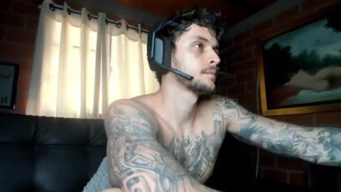 Snapshot of daniele_bunny chatting on 03/02/25, 07:02 Daniele Bunny online show from 03/02/25, 07:02