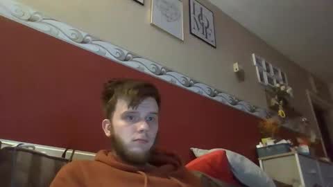 Snapshot of danieleverett42 chatting on 09/26/25, 02:15 danieleverett42 online show from 09/26/25, 02:15