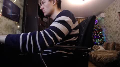 Daniel Grayson online show from 01/07/25, 01:46