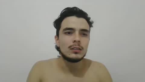 Snapshot of danielhot17 chatting on 12/25/24, 03:50 DANIEL online show from 12/25/24, 03:50