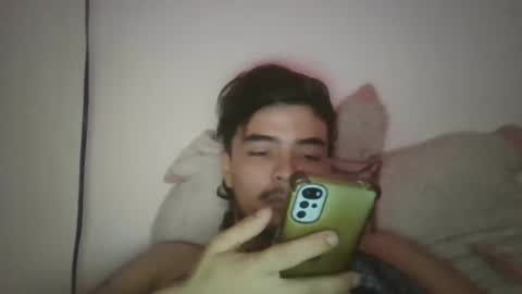 Snapshot of danielhot17 chatting on 01/06/25, 12:02 DANIEL online show from 01/06/25, 12:02