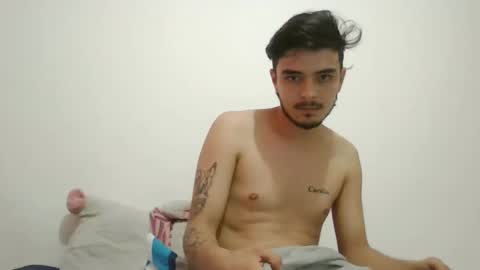 Snapshot of danielhot17 chatting on 01/08/25, 02:46 DANIEL online show from 01/08/25, 02:46