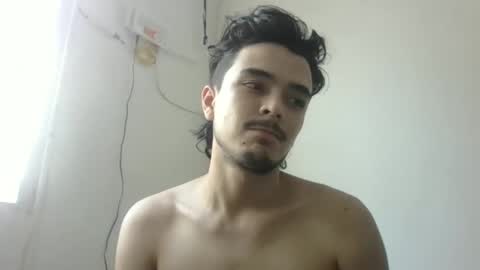 Snapshot of danielhot17 chatting on 01/12/25, 08:03 DANIEL online show from 01/12/25, 08:03