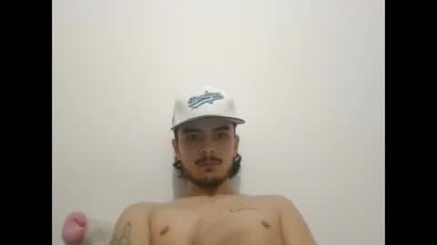 Snapshot of danielhot17 chatting on 01/19/25, 06:09 DANIEL online show from 01/19/25, 06:09