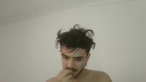 Snapshot of danielhot17 chatting on 01/29/25, 12:13 DANIEL online show from 01/29/25, 12:13