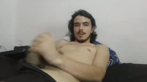 Snapshot of danielhot17 chatting on 10/18/25, 05:54 DANIEL online show from 10/18/25, 05:54