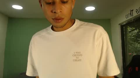 danielitopapii online show from 12/13/25, 08:25