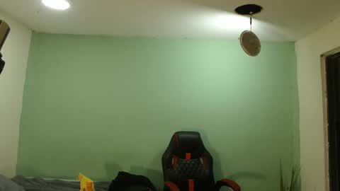 danielitopapii online show from 02/17/26, 02:41