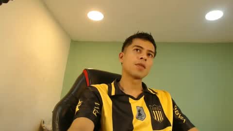 danielitopapii online show from 06/19/26, 04:44