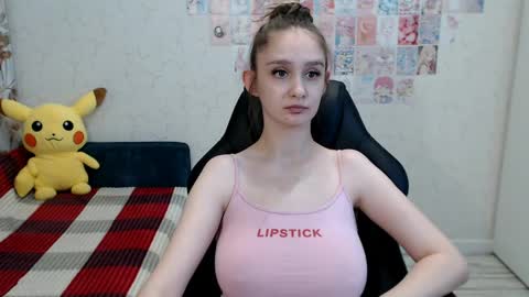 Daniella Martin online show from 05/06/26, 12:41