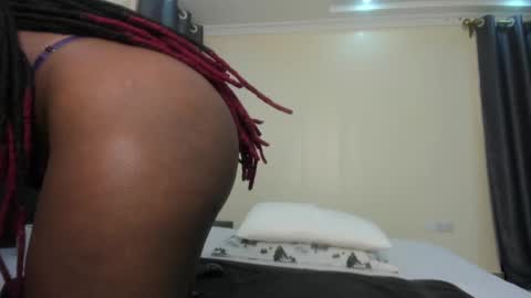 Snapshot of danielle_rock chatting on 03/01/25, 07:04 danielle_rock online show from 03/01/25, 07:04