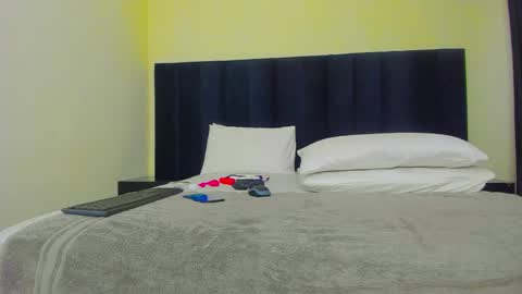 Snapshot of danielle_rock chatting on 09/16/25, 11:33 danielle_rock online show from 09/16/25, 11:33