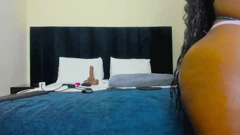 Snapshot of danielle_rock chatting on 03/01/26, 08:55 danielle_rock online show from 03/01/26, 08:55