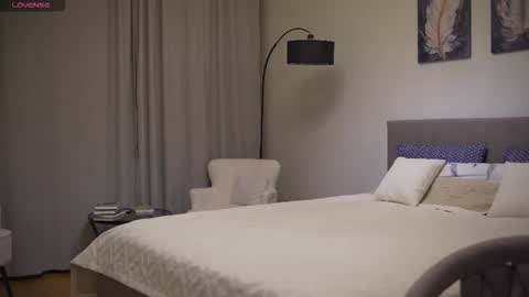 Danielle online show from 09/20/25, 07:59