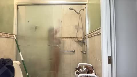 daniellealexa online show from 10/09/25, 11:41