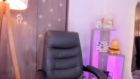 Danielle Rose online show from 04/10/26, 10:25