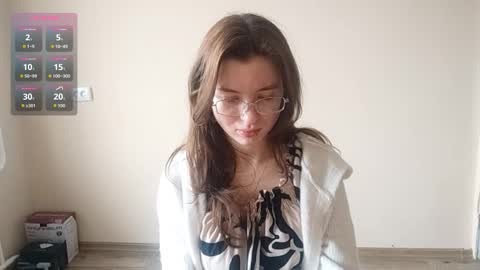 Mia online show from 02/15/26, 07:51