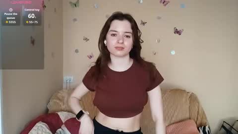 Snapshot of daniellevaulet chatting on 05/15/26, 01:40 Mia online show from 05/15/26, 01:40