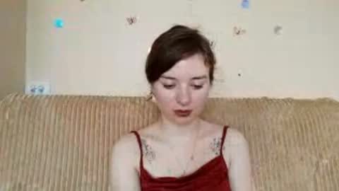 Snapshot of daniellevaulet chatting on 06/05/26, 01:17 Mia online show from 06/05/26, 01:17