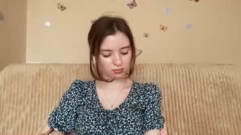 Mia online show from 07/20/26, 10:39