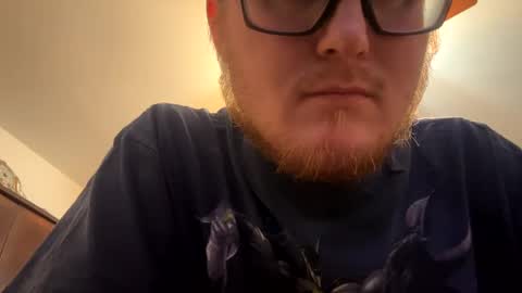 Snapshot of danielp_mod_cb chatting on 01/28/25, 10:12 Daniel    y. online show from 01/28/25, 10:12