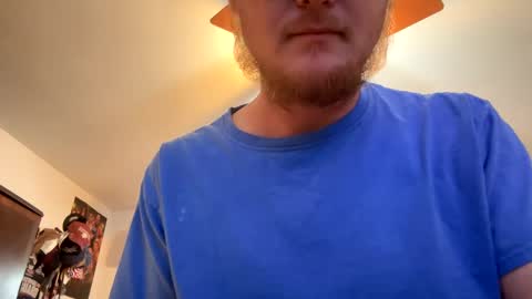 Snapshot of danielp_mod_cb chatting on 03/04/25, 10:27 Daniel    y. online show from 03/04/25, 10:27